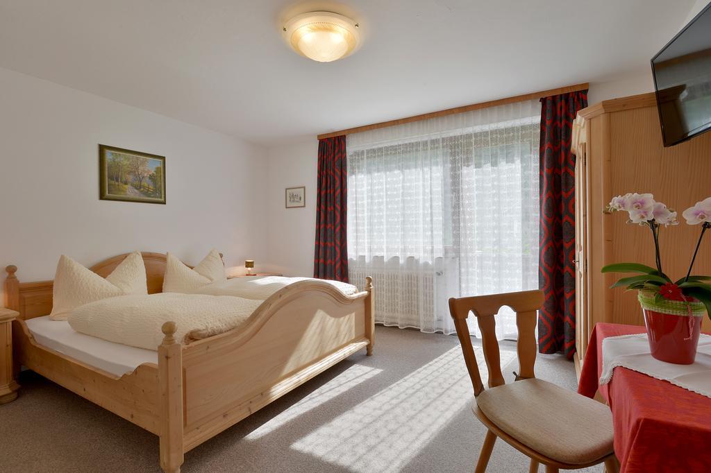 Haus Traudl Appartement Mayrhofen Kamer foto